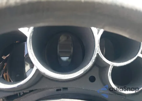 2004 Pontiac Vibe из США, поврежденный, VIN 5Y2SL62854Z415340